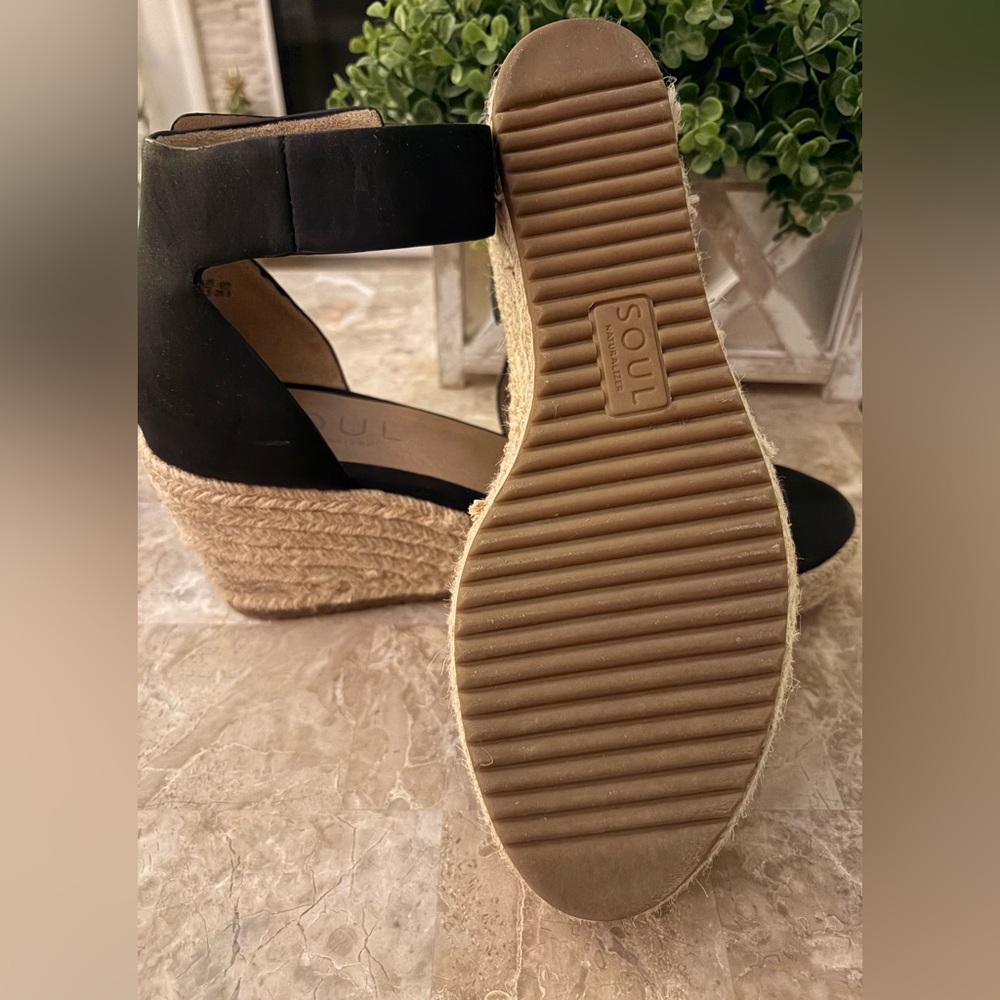 Naturalizer Black Espadrille Sandals. Size 8.5 👋 - Picture 2 of 5